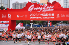 2023广州马拉松赛收官，红牛 维生素牛磺酸饮料为3万跑